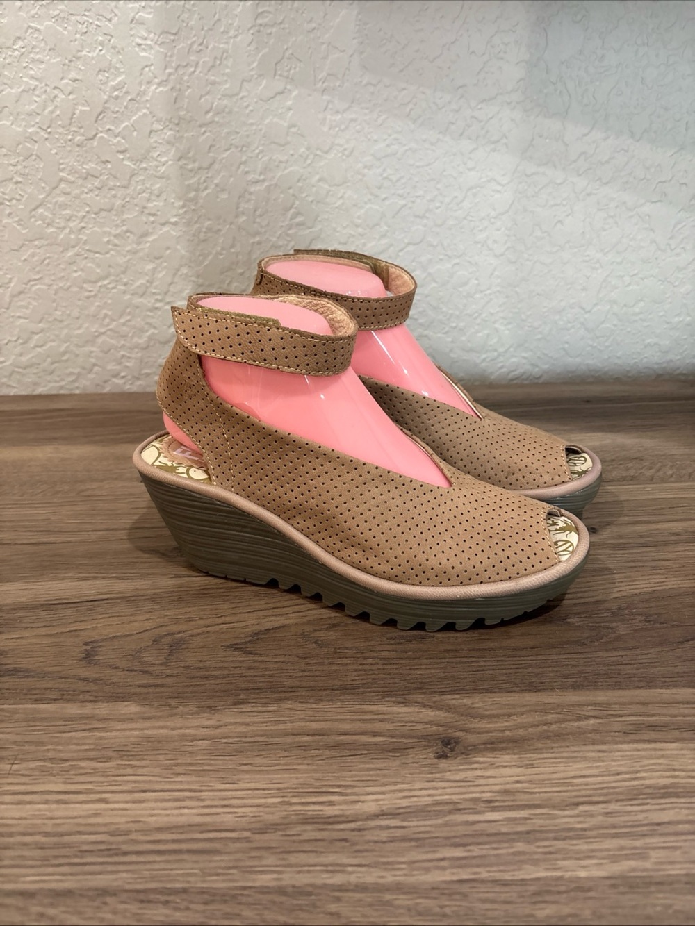 Fly London Yala Perforated Taupe Wedge Ankle Strap Open Toe Sandals Size 38 NEW